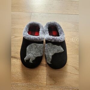 THE CHILDREN'S PLACE | NWOT Bear slippers with Buffalo plaid inside
